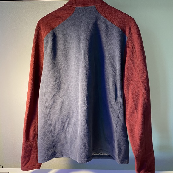 LL Bean Fleece Large made with Recycled poly - Picture 6 of 10